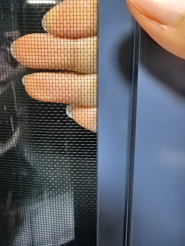 Pull Across Window Retractable Fly Screen