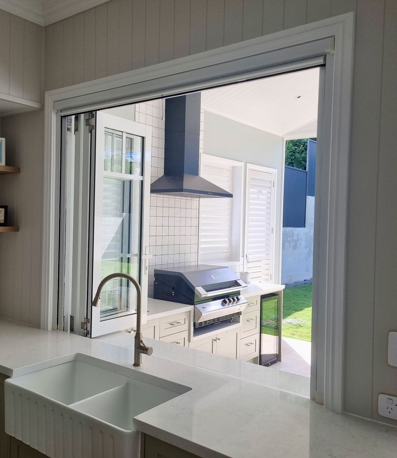 Pull Down Window Retractable Fly Screen